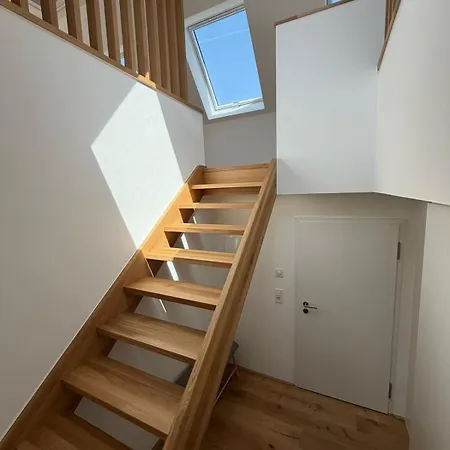 Ueber Den Reben Appartement *